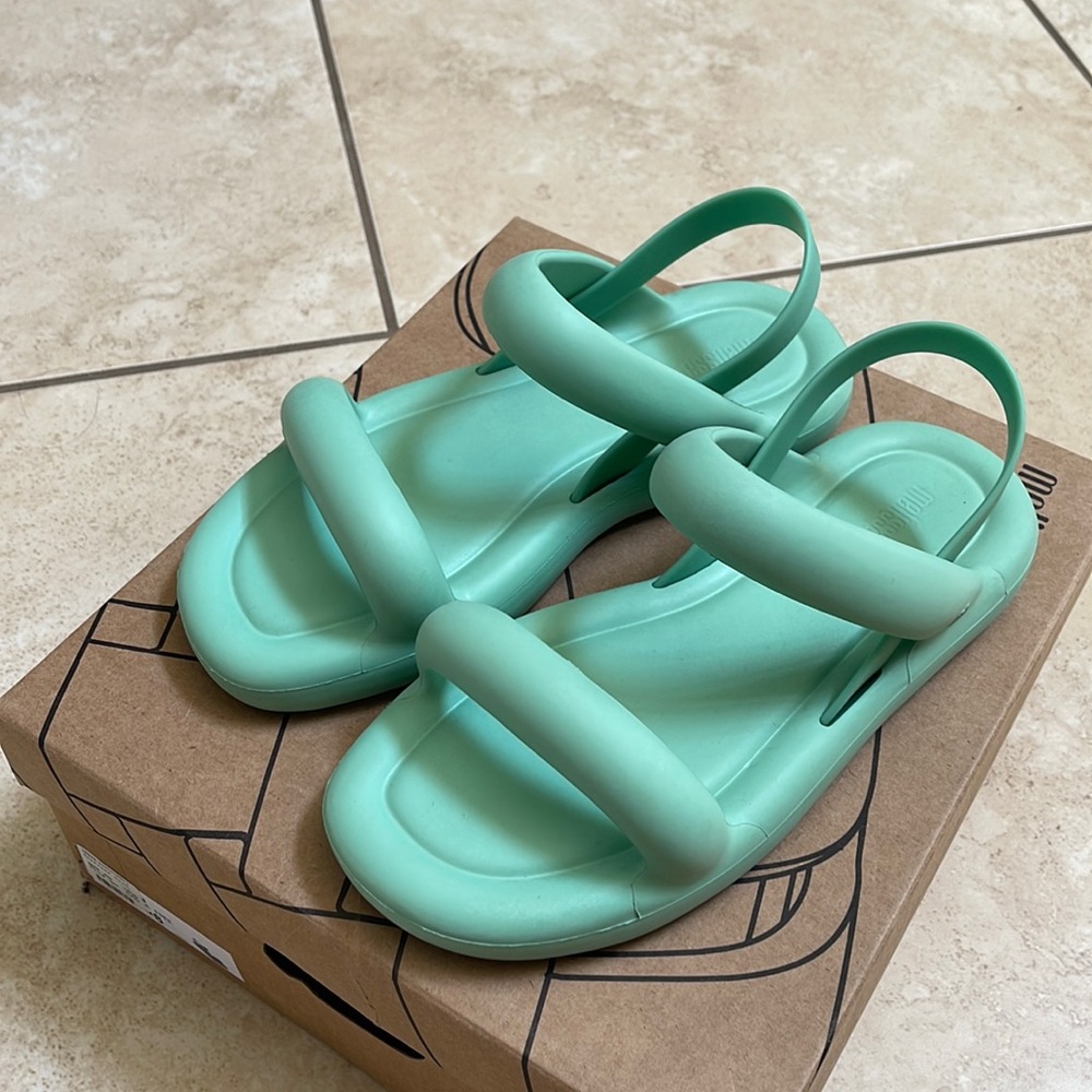NEW Melissa Women’s Free Sandal